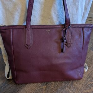 Fossil Purple Leather Tote Bag with Structured Design